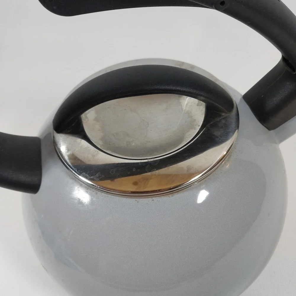 Chantal‎ Classic Stovetop Tea Kettle Gray Ombre Illusion Whistling Pre-owned